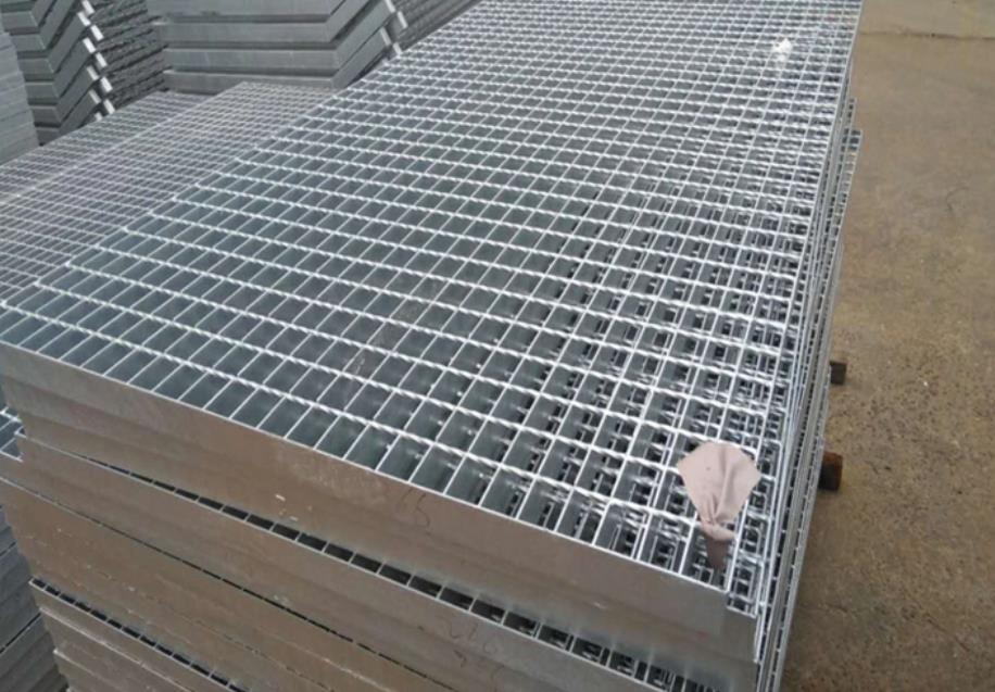 鍋爐廠平臺(tái)5mm厚鍍鋅鋼格柵